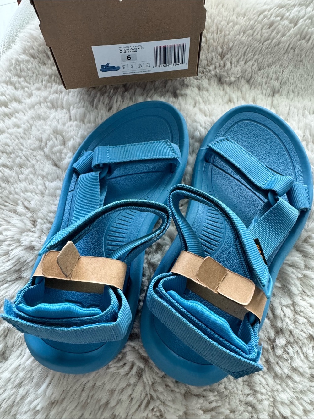 Brand New Teva Hurricane XLT 2 Sandal size 6